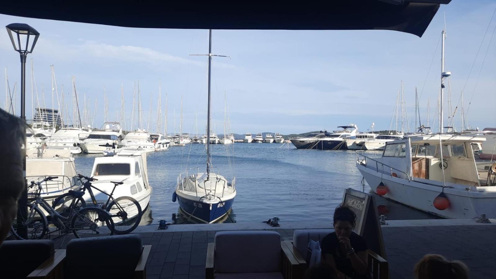 Apartmani Linda Vodice Dış mekan fotoğraf