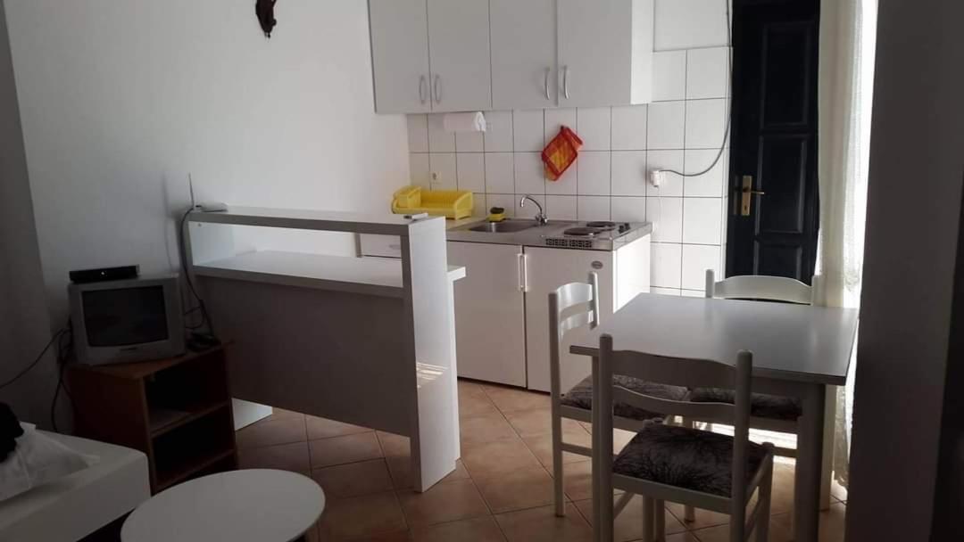Apartmani Linda Vodice Dış mekan fotoğraf