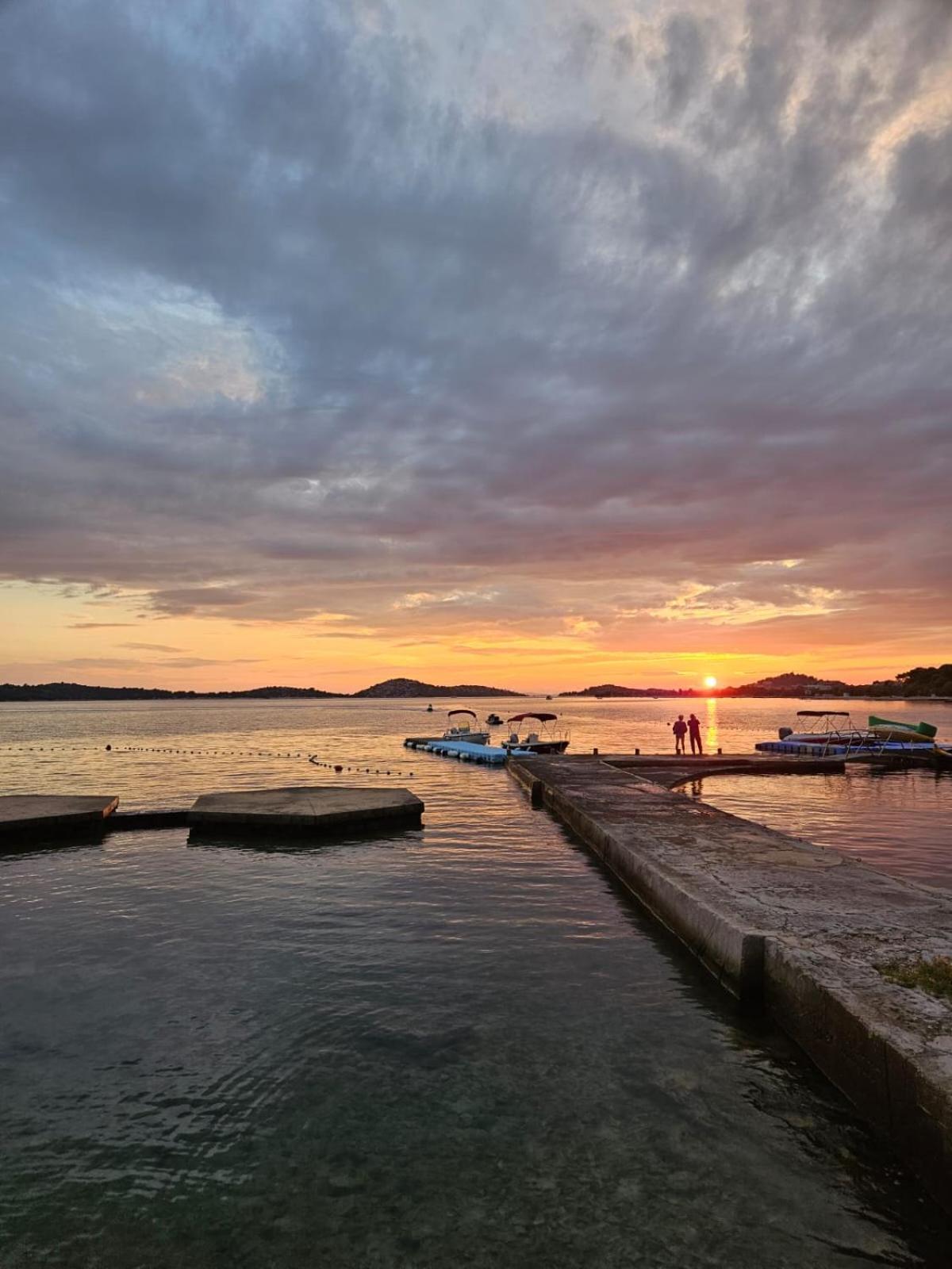 Apartmani Linda Vodice Dış mekan fotoğraf